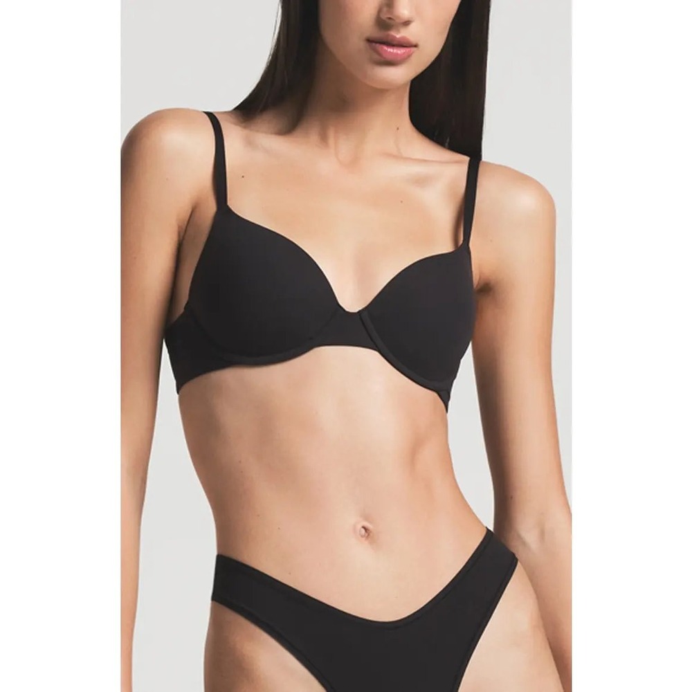 SKIMS Fits Everybody T-Shirt Bra Onyx Black 36A